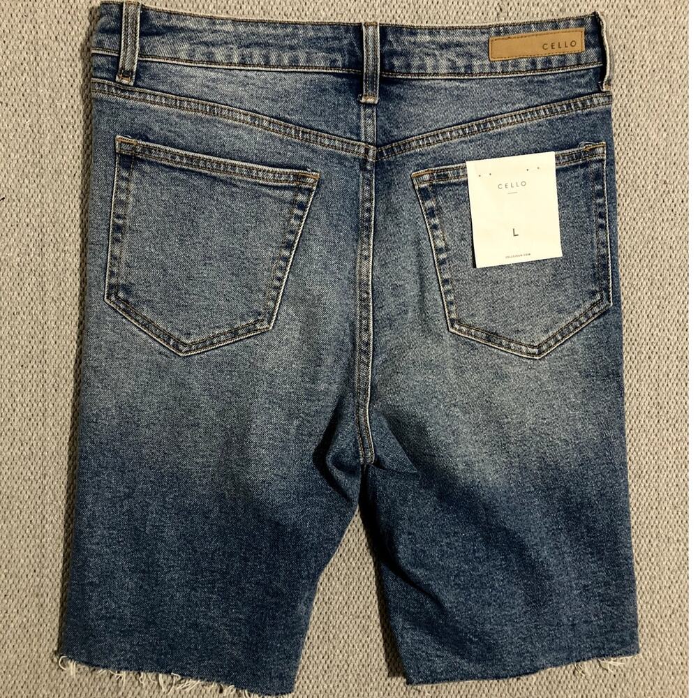 Cello Denim Jean Shorts Womens Large Blue Ripped Distressed Button Fly Grunge‎ - Picture 2 of 11